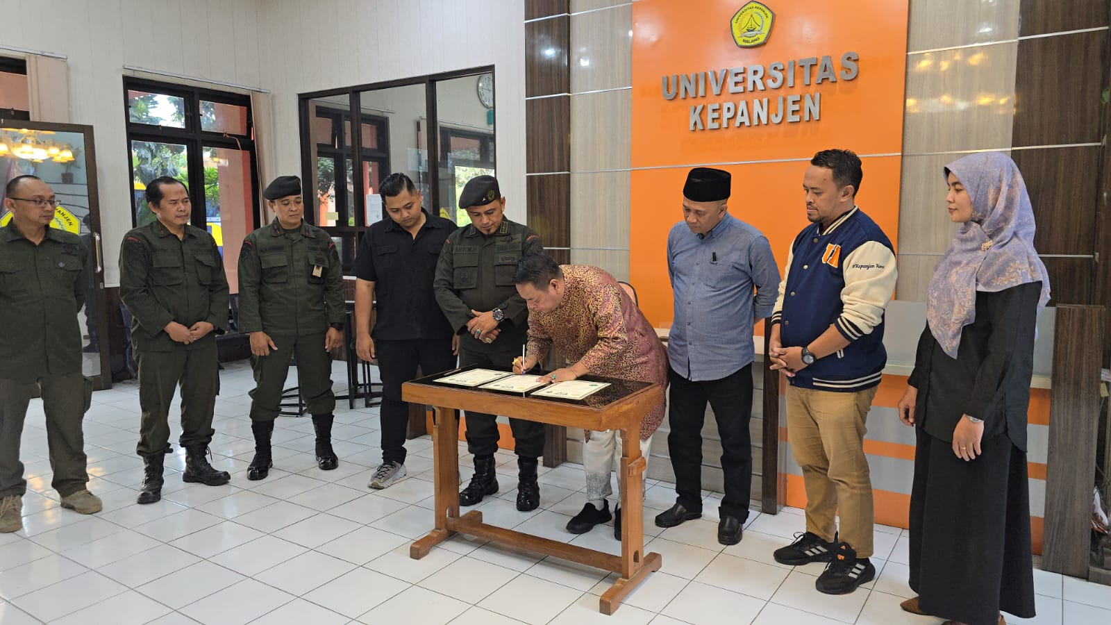 Maharaja Kutai Mulawarman dan Tim Yayasan Cakra Yudha Indonesia Tinjau Kampus Universitas Kepanjen